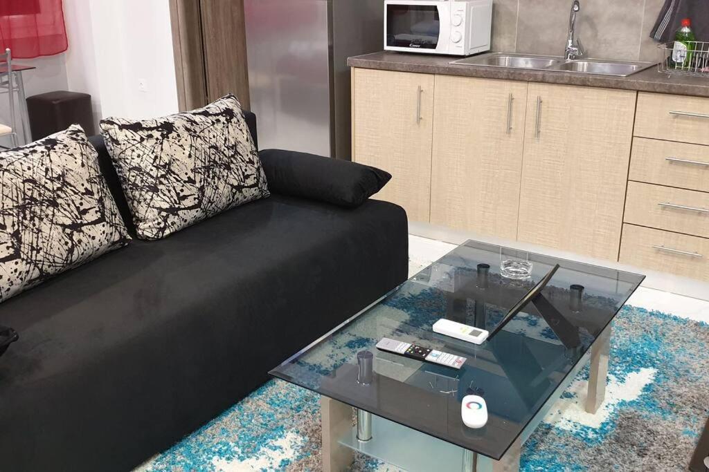 Luxury Studio In Downtown Thessaloniki Exterior photo