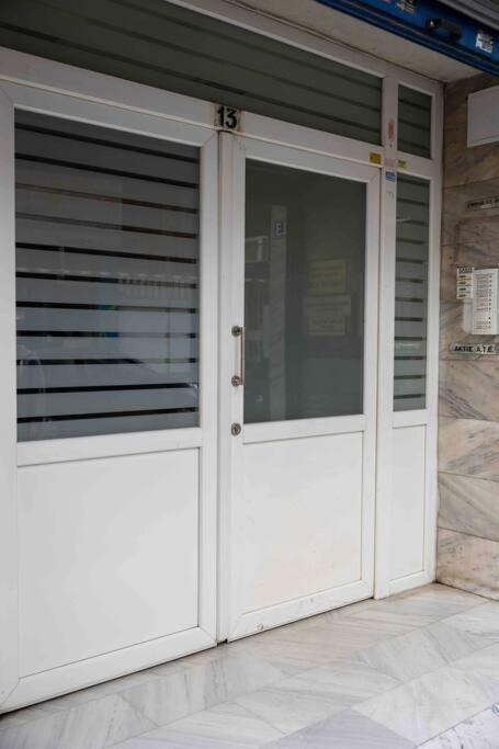 Luxury Studio In Downtown Thessaloniki Exterior photo